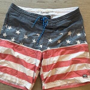 Men’s billabong swim trunks